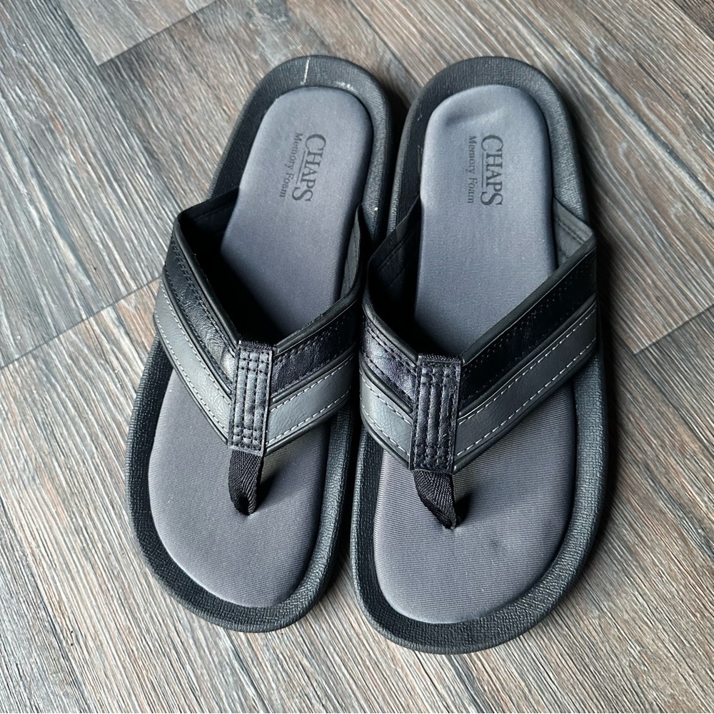 Men's Chaps Two-Tone Upper Memory Foam Thong Flip-Flops size EU 44